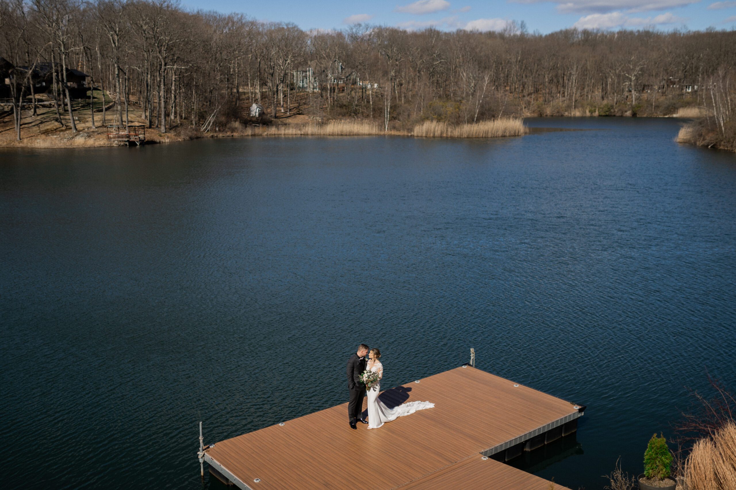 Rock Island Lake Club captured by NJ wedding photographers at Pearl Paper Studio.